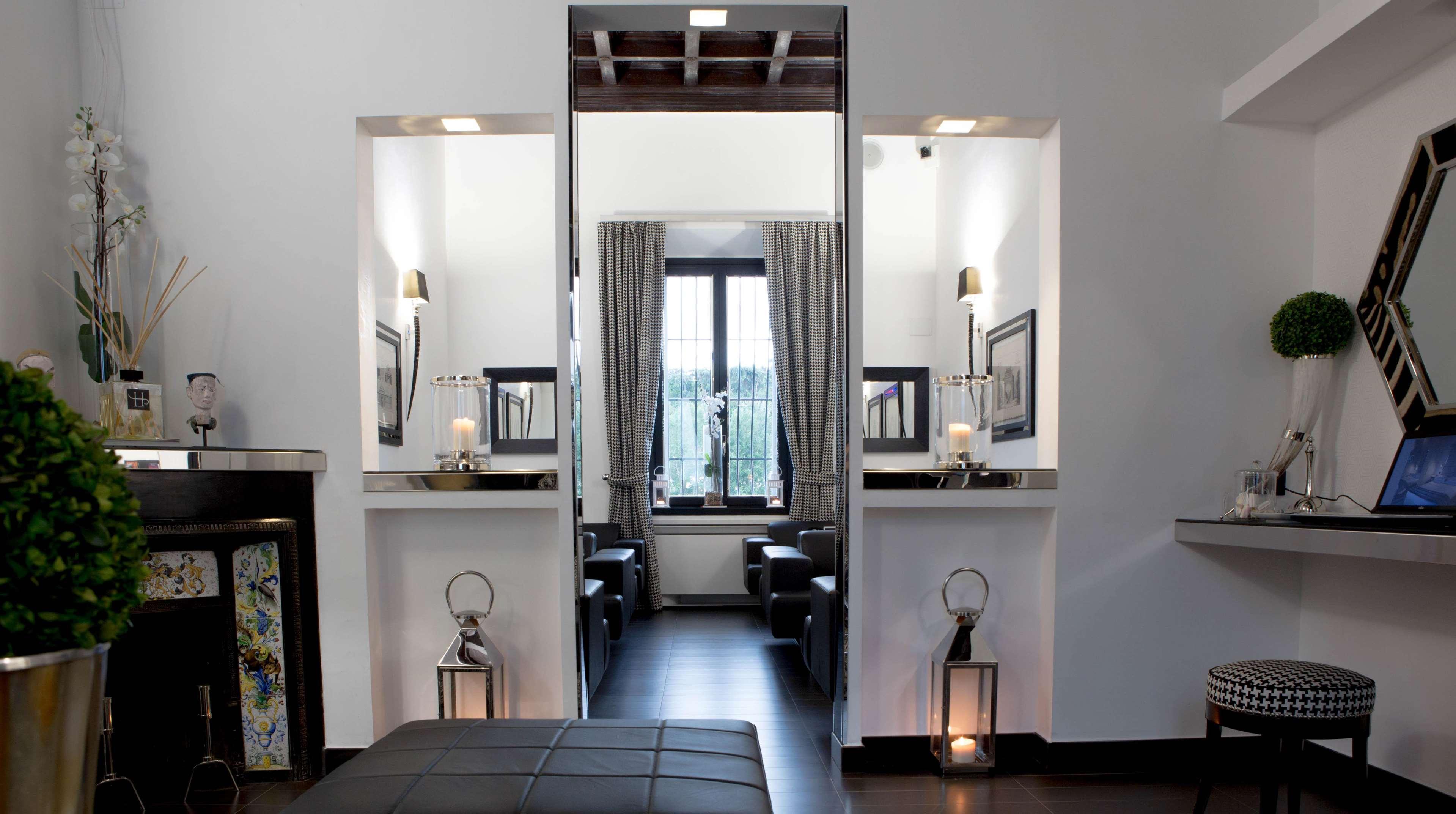 LHP Hotel River&SPA Firenze Eksteriør billede A suite at the hotel
