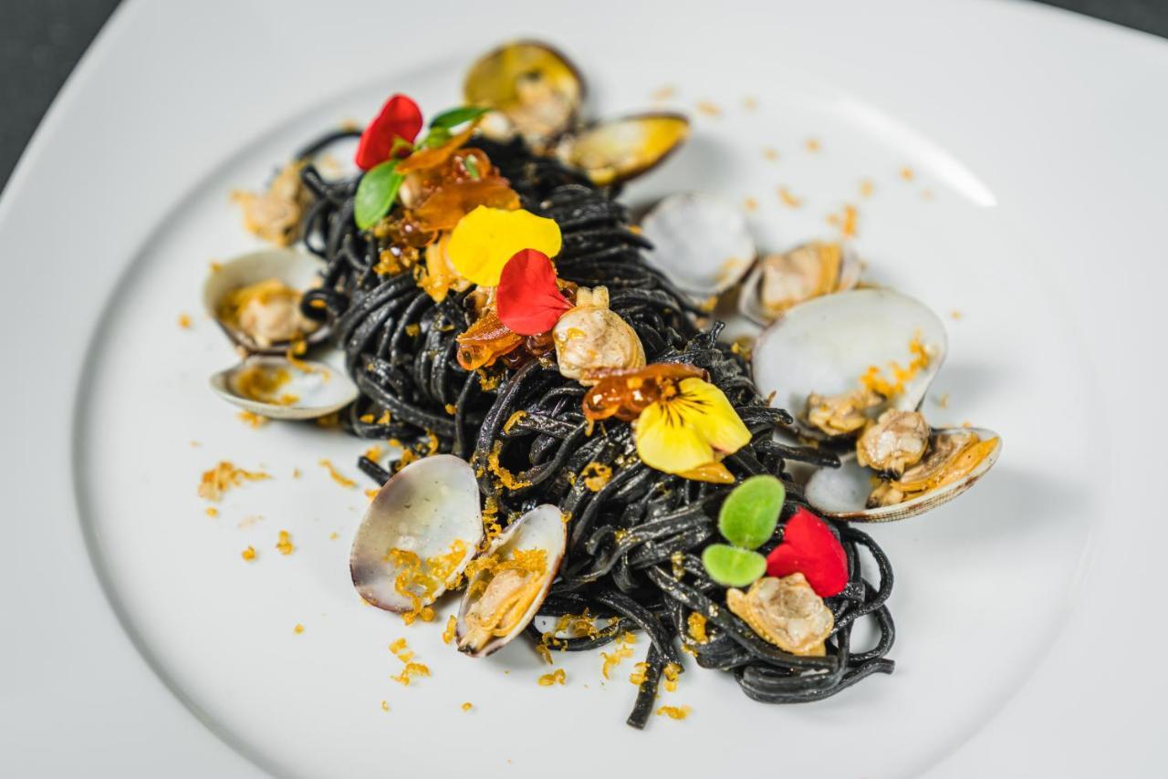 LHP Hotel River&SPA Firenze Eksteriør billede Prune spaghetti