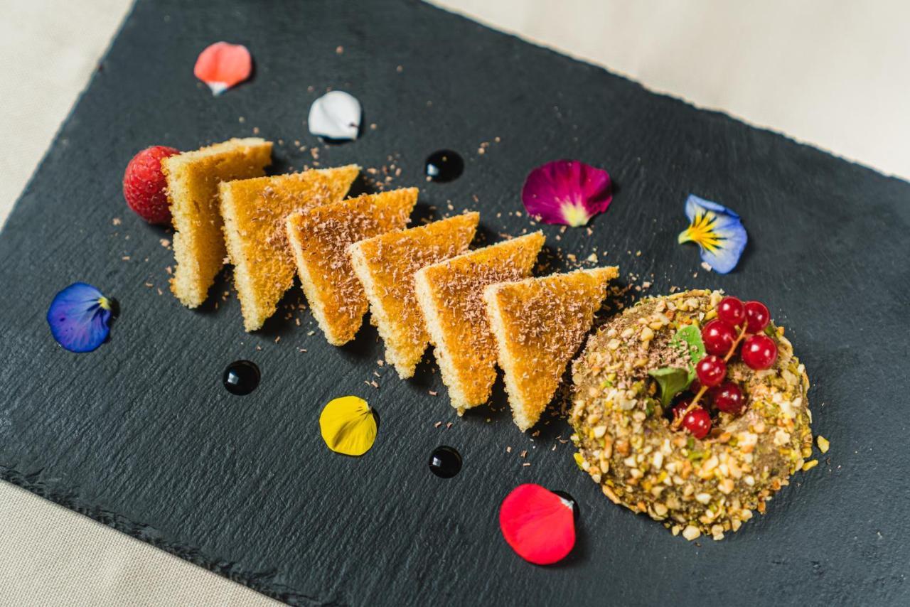 LHP Hotel River&SPA Firenze Eksteriør billede A dessert